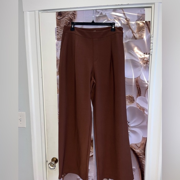 NWT ZARA 2025 collection wide leg crepe pants size L 
🚨FIRM FIRM NO DISCOUNT - Picture 4 of 14